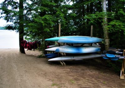 An image of the kayaking area at the Wenonah Outdoor Education Centre.